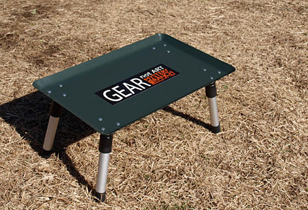 1302rogotable1.jpg